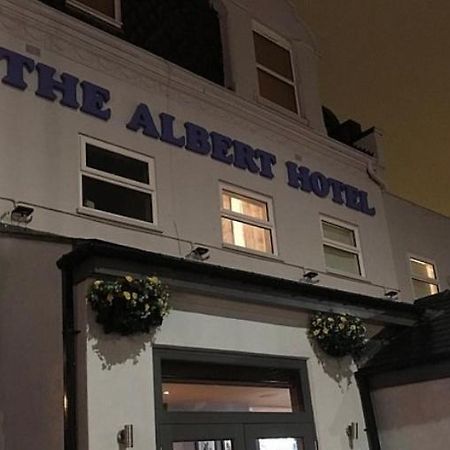 The Albert Hotel & Sports Bar Кингстон-апон-Халл Экстерьер фото